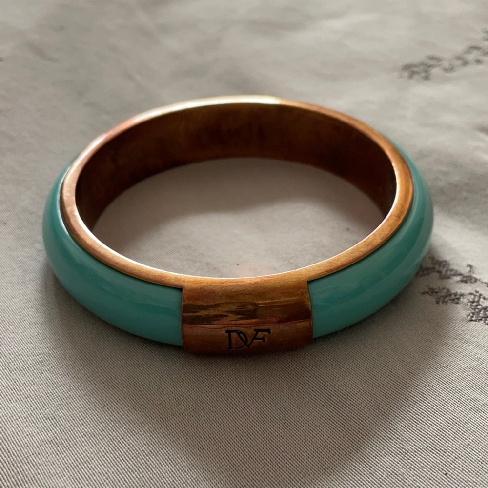 DVF Tiffany blue Bangle size medium